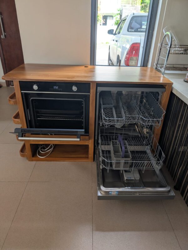 Custom-Built Kitchen Unit with Convection Oven & Full-Size Dishwasher - Image 9